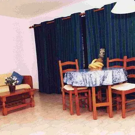 Aparthotel Rainha D. Leonor - Al
