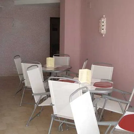 Aparthotel Rainha D. Leonor - Al